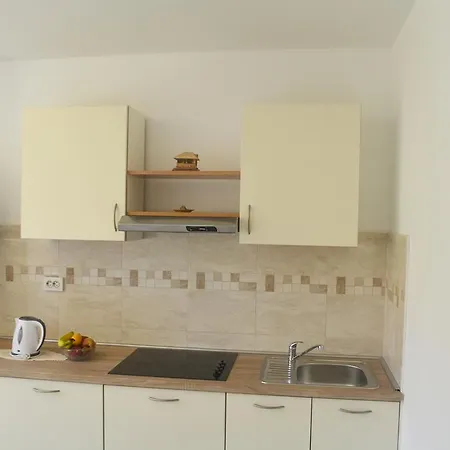 Marin Apartman Bibinje