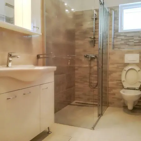 Apartman Marin *