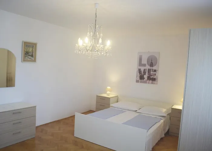 Marin Apartman Bibinje